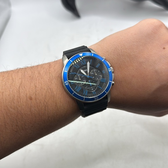 FOSSIL FS5300 Grant Sport Blue Black Silicone Chronograph Dial Men Watch